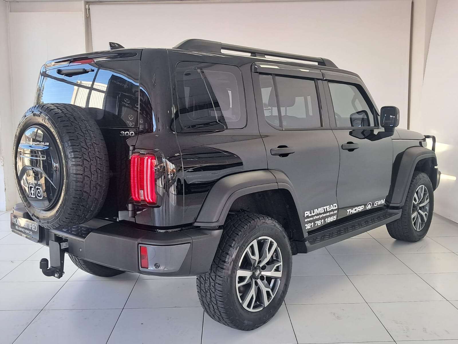 2026 GWM Tank 300 2.4TD ULTRA LUXURY 4X4 AT - Image 4