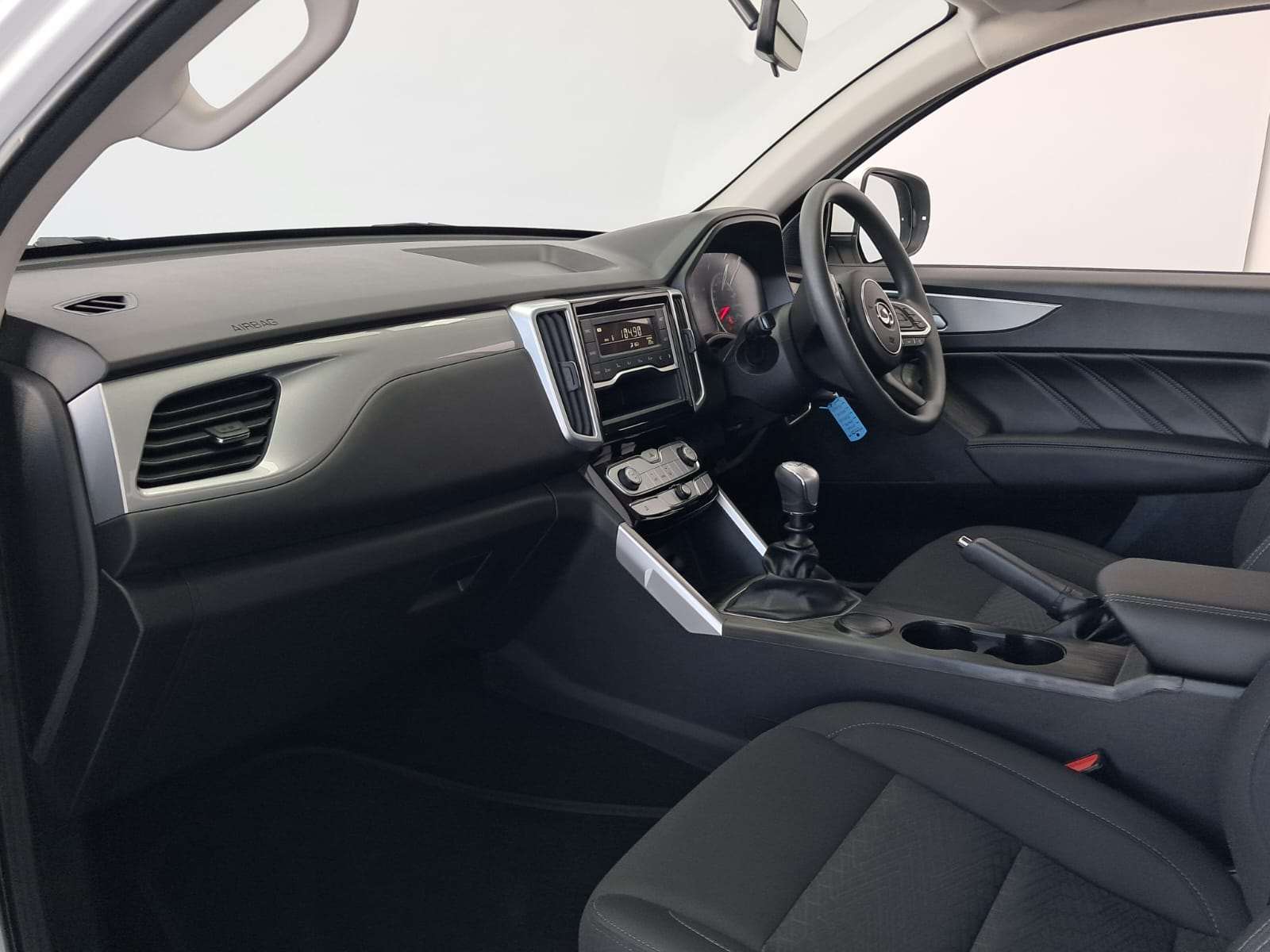2026 GWM P300 S-Cab 2.0TD SX 4x2 6MT - Image 9