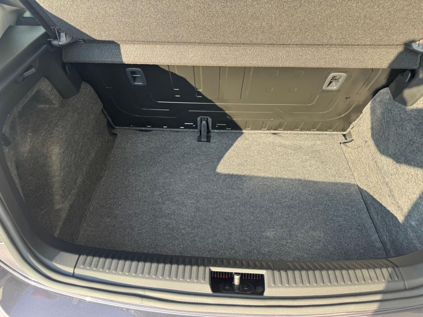 2026 VOLKSWAGEN POLO VIVO Hatch 1.6 Life — photo 9