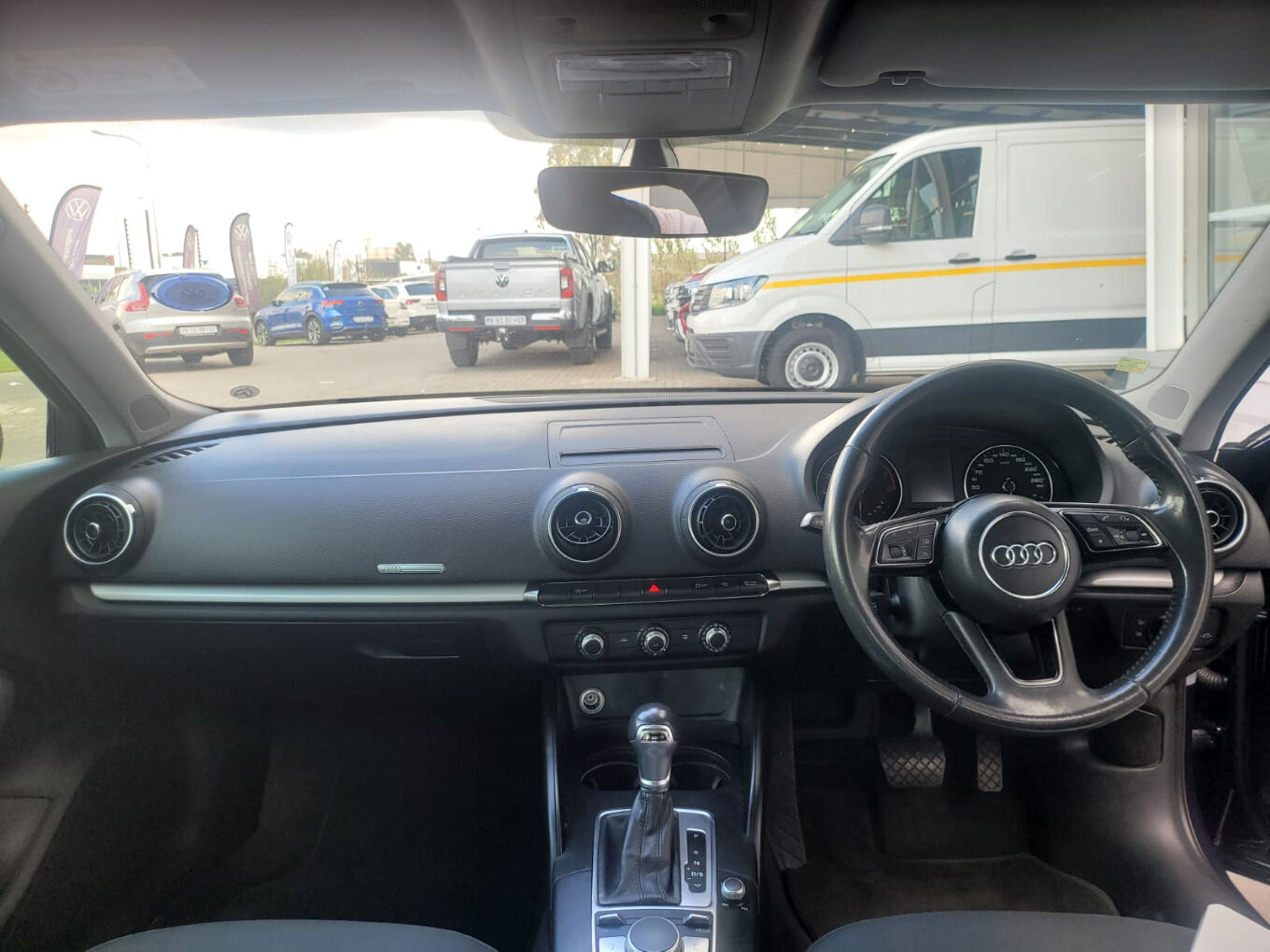 2019 AUDI A3 Sportback 35TFSI S Line image 10