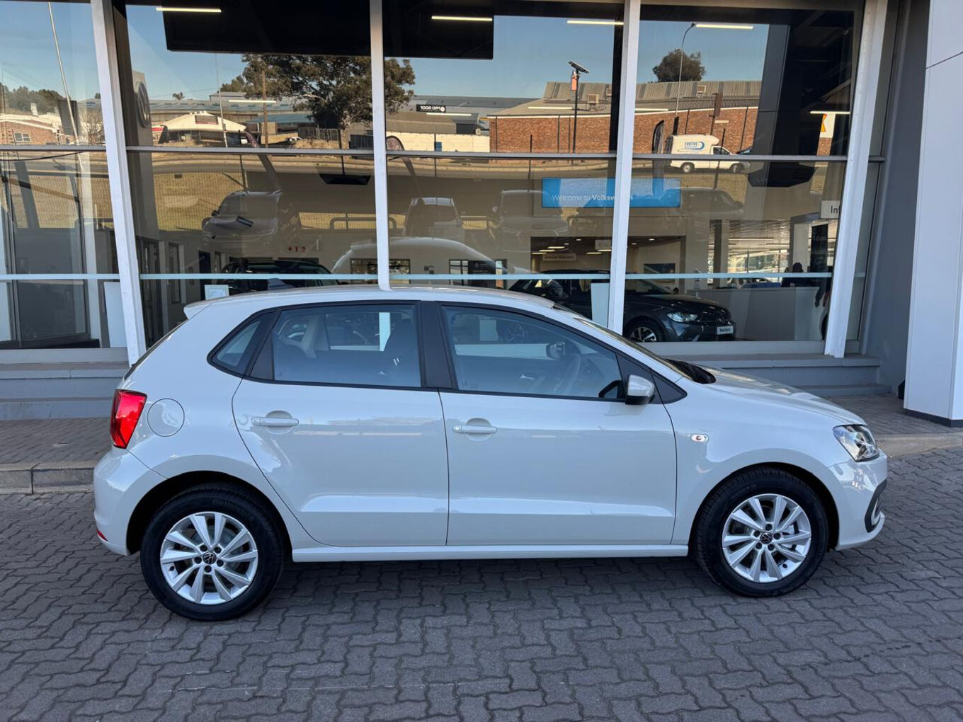 2026 VOLKSWAGEN POLO VIVO Hatch 1.4 Life image 8