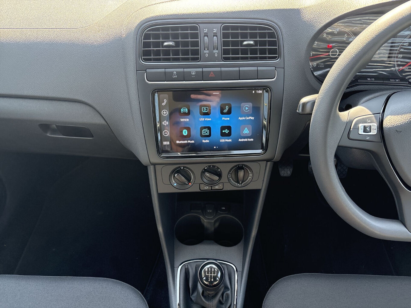 2026 VOLKSWAGEN POLO VIVO Hatch 1.4 Life — photo 12