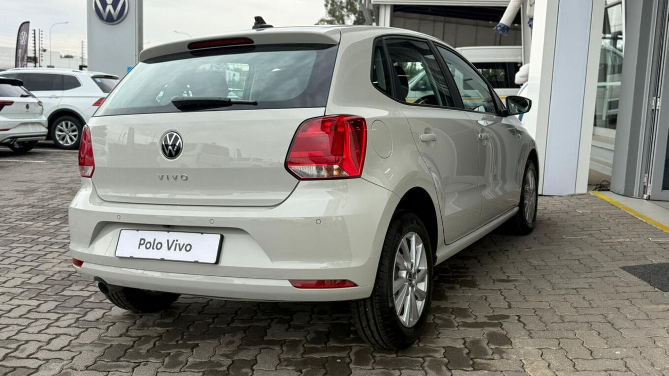 2026 VOLKSWAGEN POLO VIVO Hatch 1.4 Life — photo 7