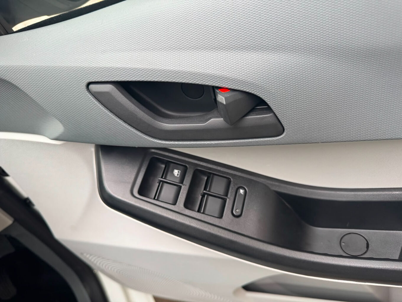 2026 TATA TIAGO 1.2 XM image 16