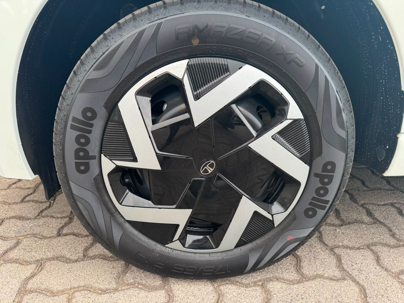 2026 TATA TIAGO 1.2 XM image 11