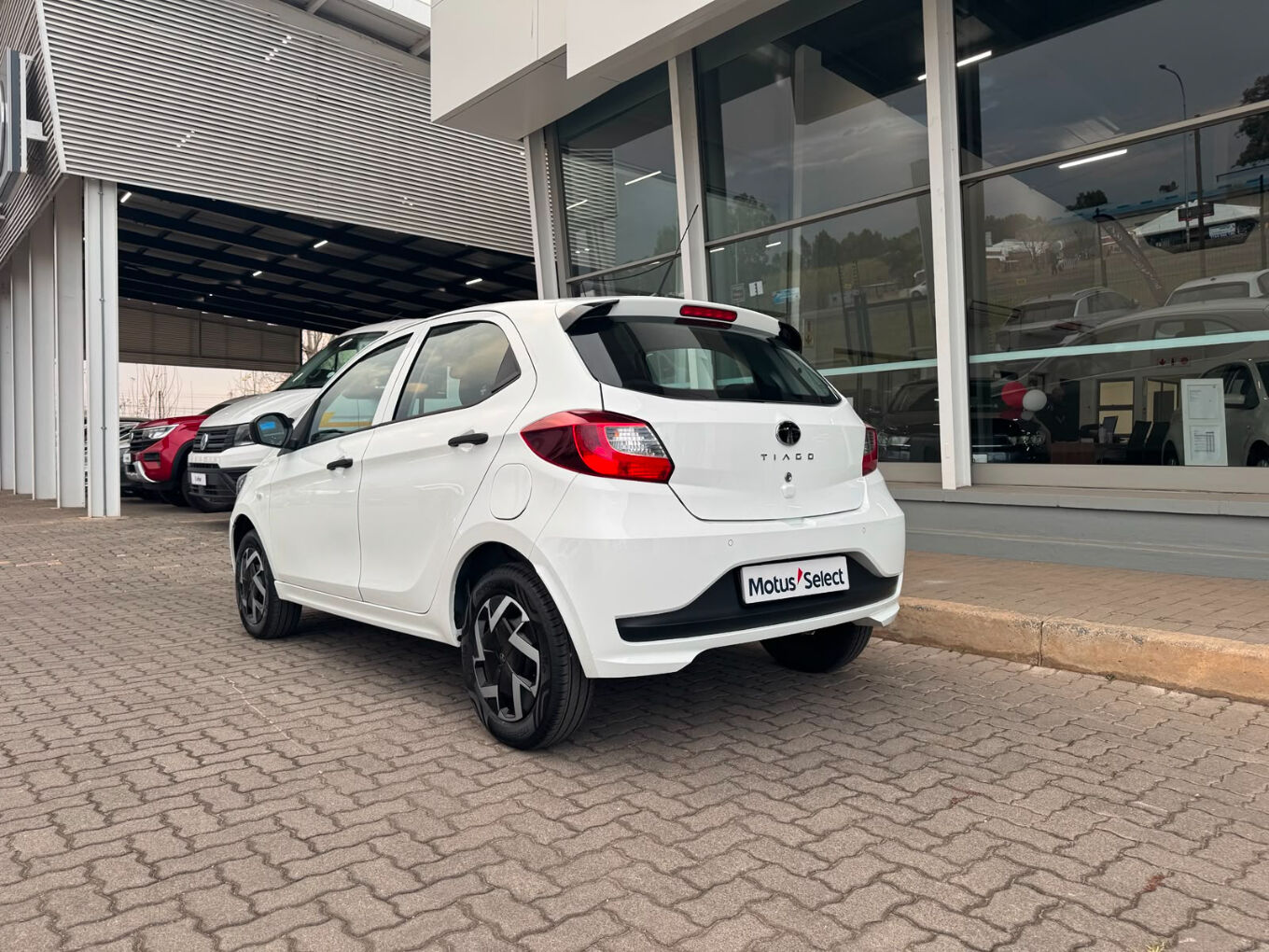 2026 TATA TIAGO 1.2 XM image 5