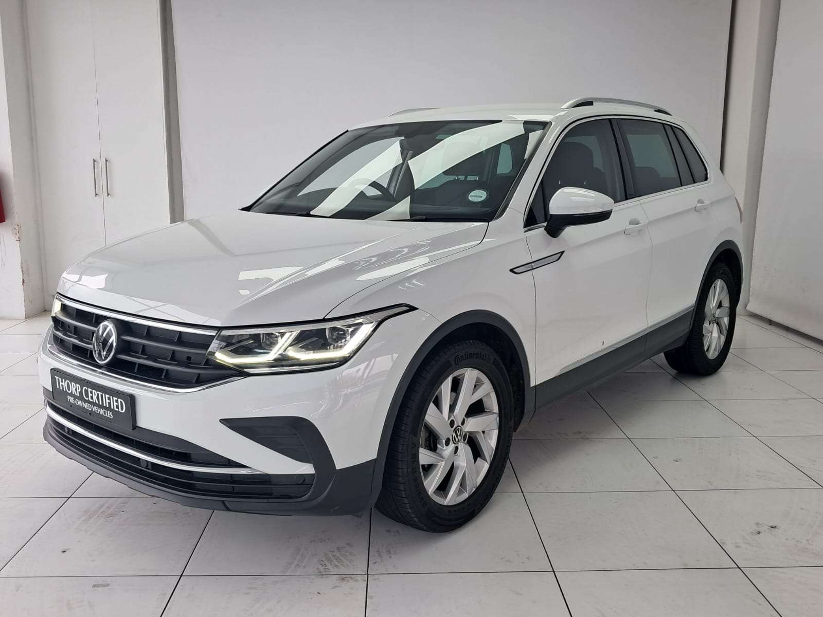 2021 Volkswagen TIGUAN / TAYRON TIGUAN 1.4 TSI LIFE DSG (110KW) - Image 3