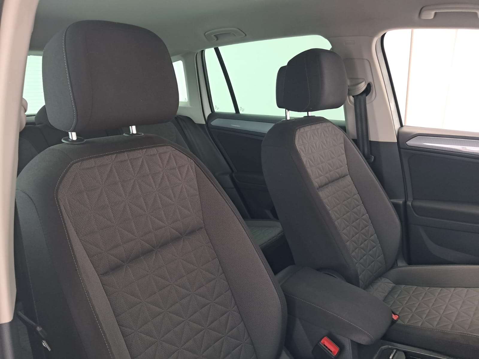 2021 Volkswagen TIGUAN / TAYRON TIGUAN 1.4 TSI LIFE DSG (110KW) - Image 9