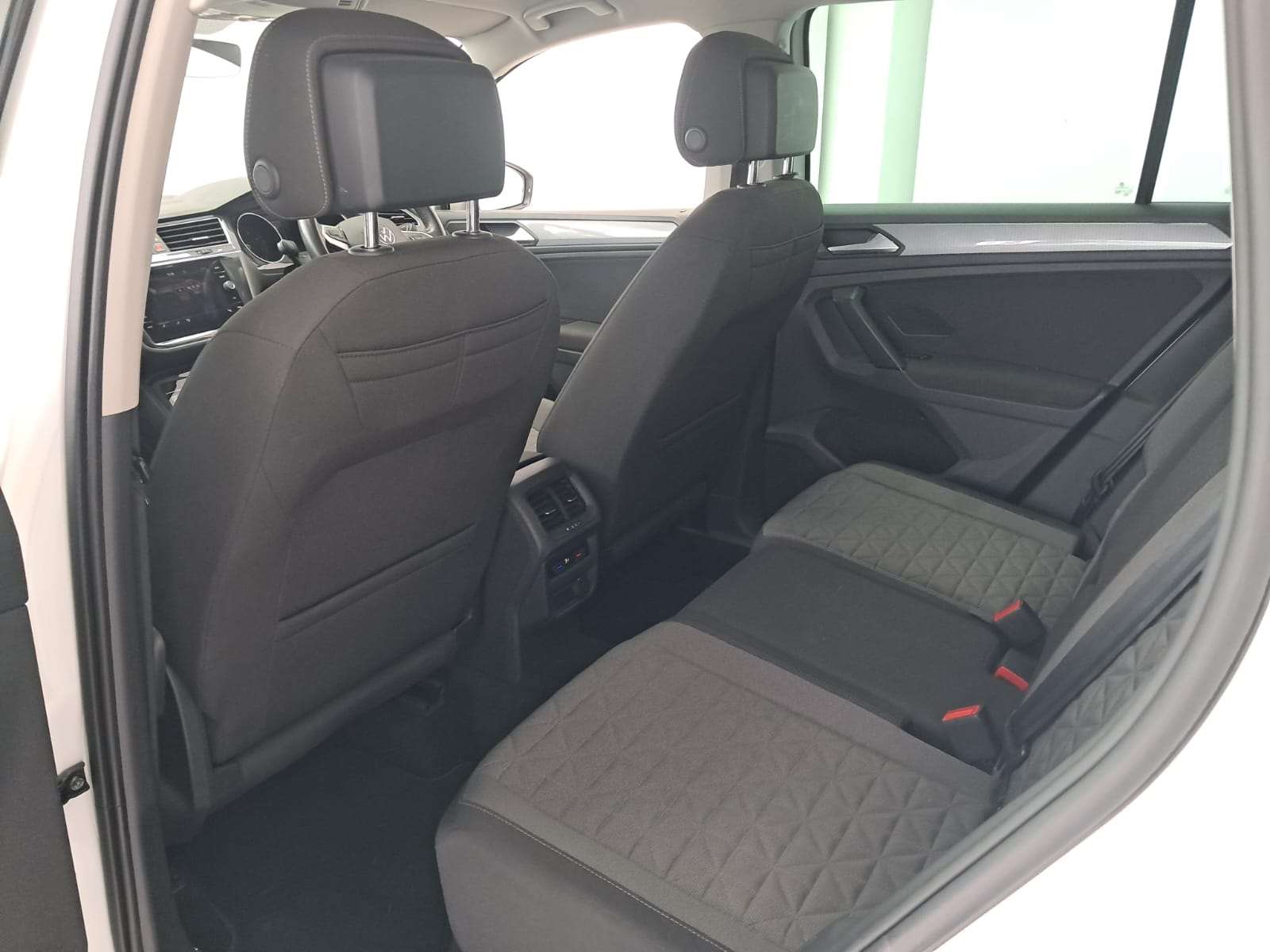 2021 Volkswagen TIGUAN / TAYRON TIGUAN 1.4 TSI LIFE DSG (110KW) - Image 13