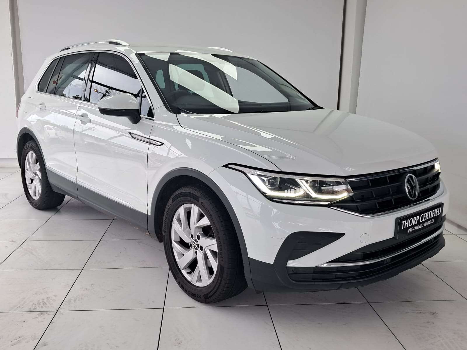 2021 Volkswagen TIGUAN / TAYRON TIGUAN 1.4 TSI LIFE DSG (110KW) - Image 1