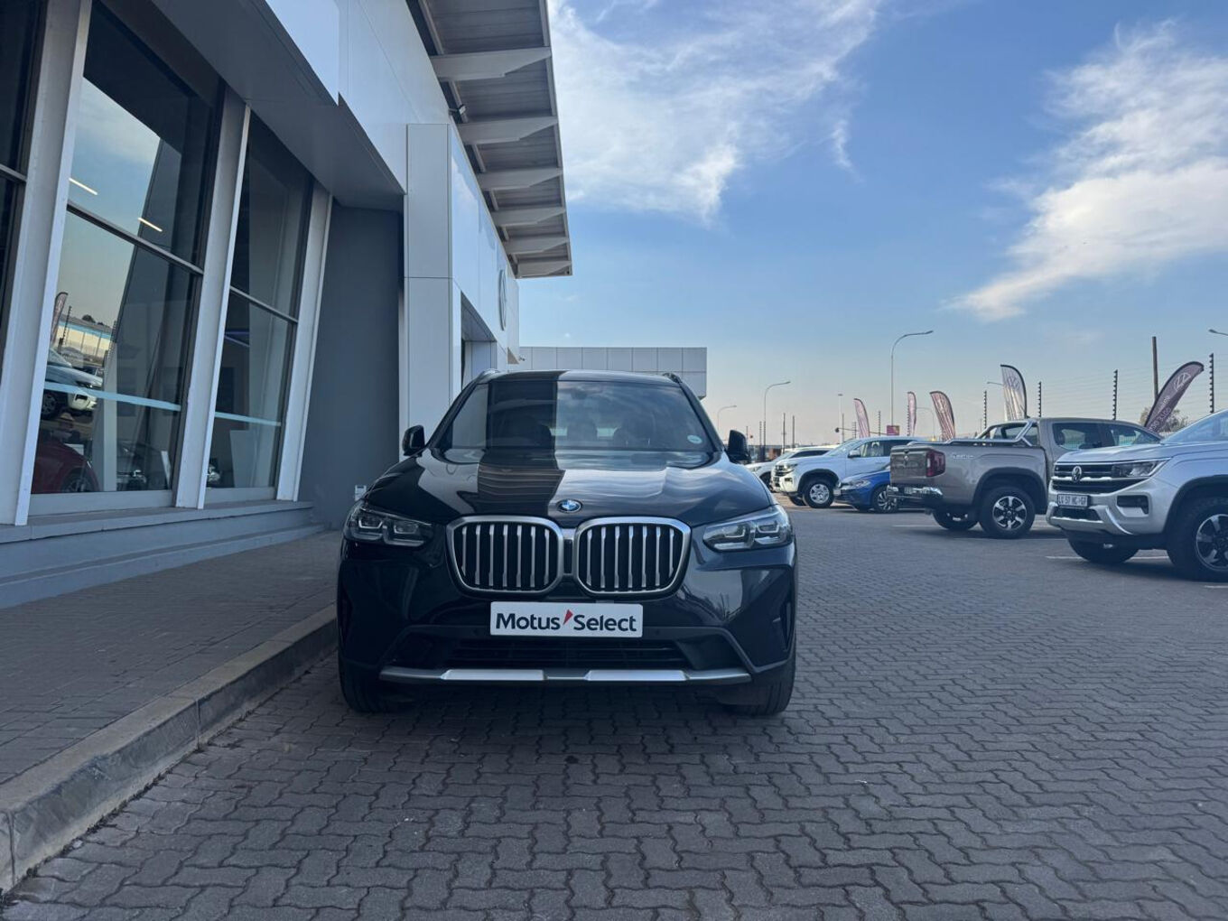 2022 BMW X3 xDrive20d image 2
