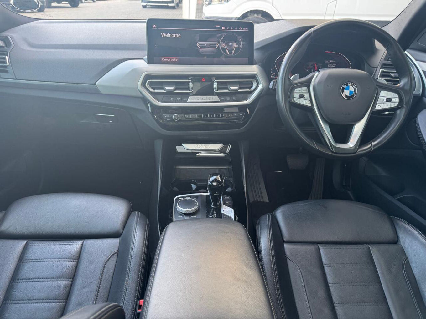 2022 BMW X3 xDrive20d image 10