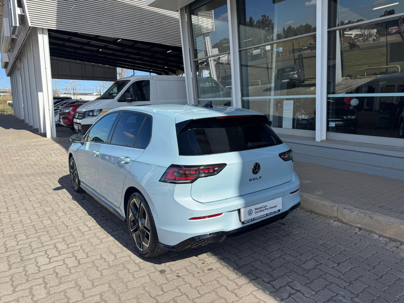 2026 VOLKSWAGEN GOLF 1.4TSI R-Line image 5
