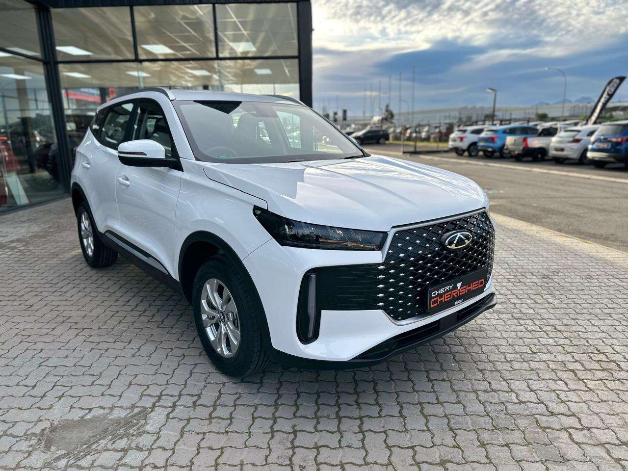 2026 Chery Tiggo Cross LIT CVT - Image 1