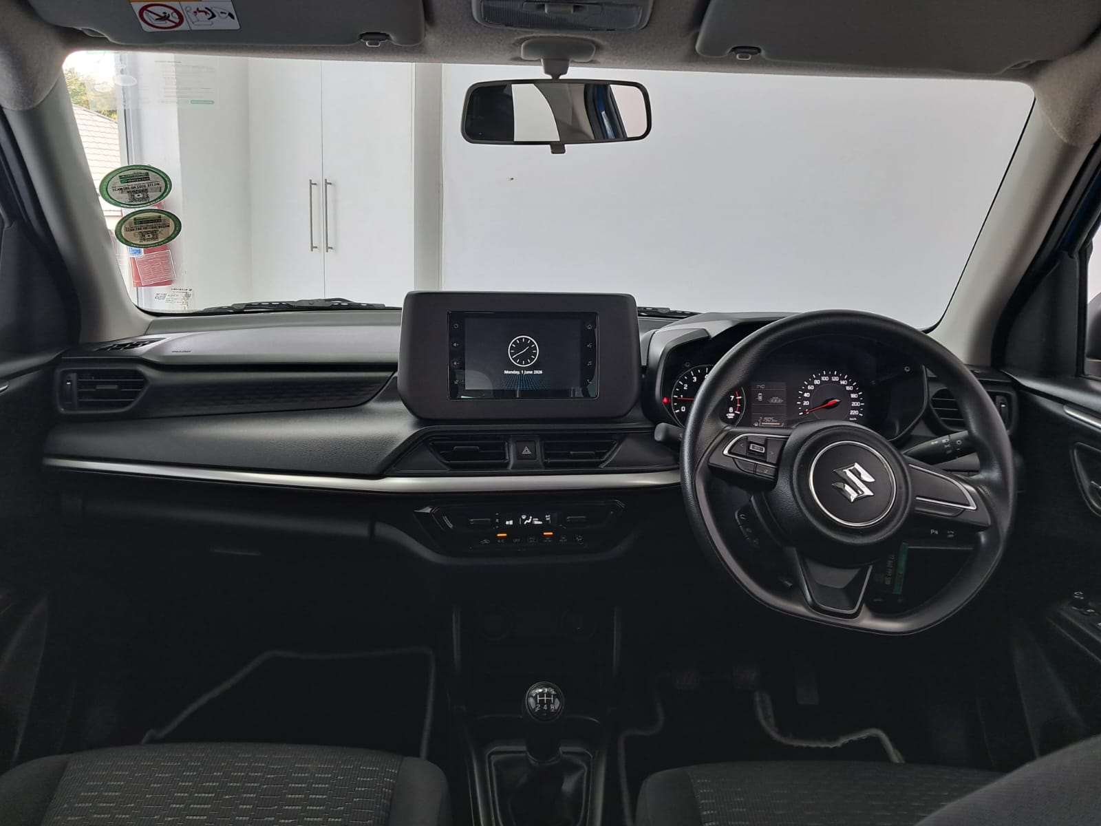 2025 Suzuki Swift 1.2 GL+ MT - Image 11