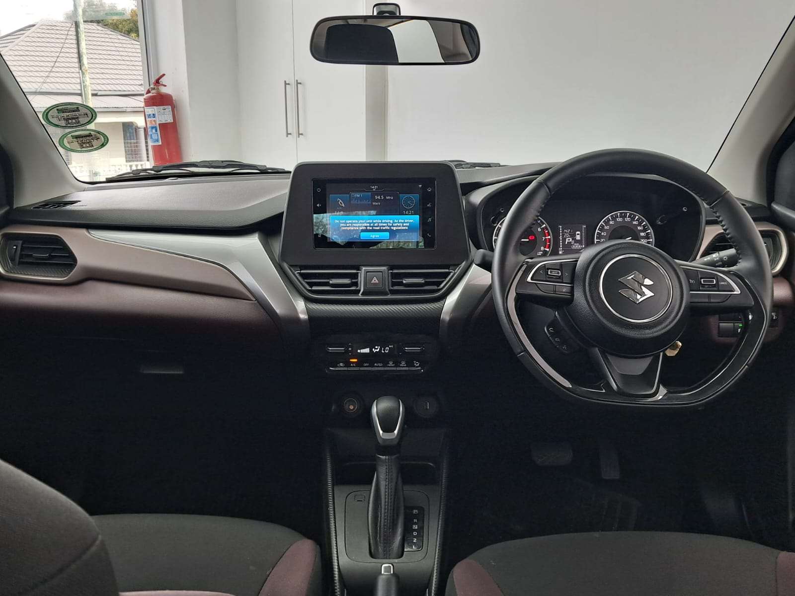 2025 Suzuki Fronx 1.5 GL A/T - Image 11