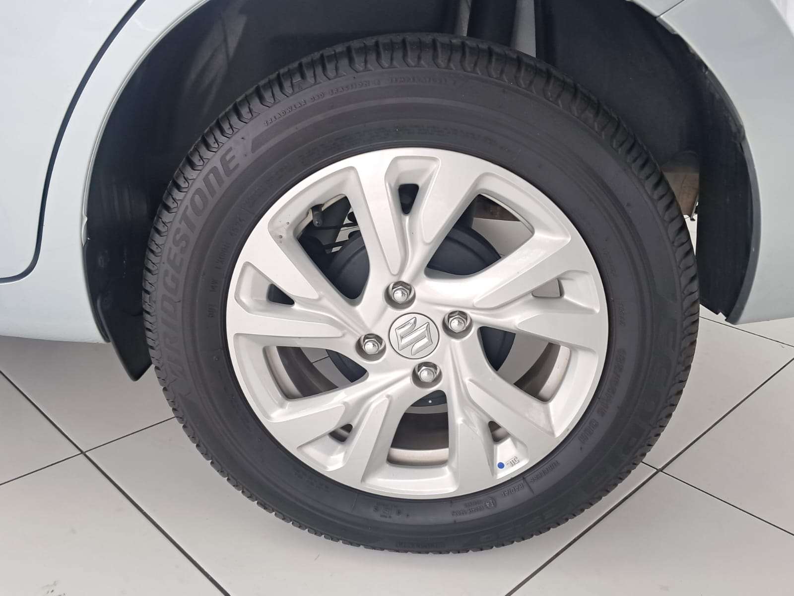 2025 Suzuki SWIFT/ DZIRE 1.2 GL+ MT - Image 16