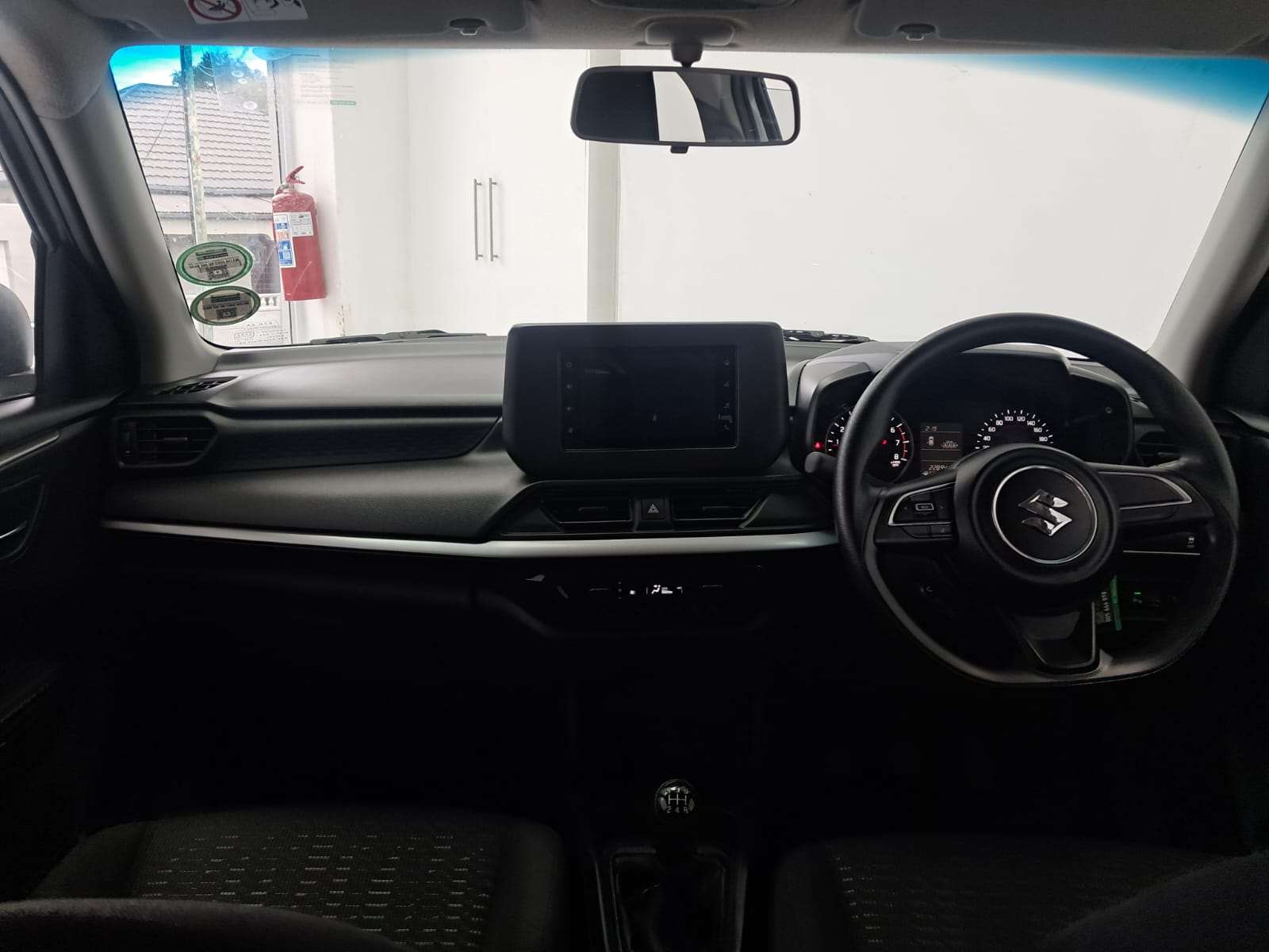 2025 Suzuki SWIFT/ DZIRE 1.2 GL+ MT - Image 10