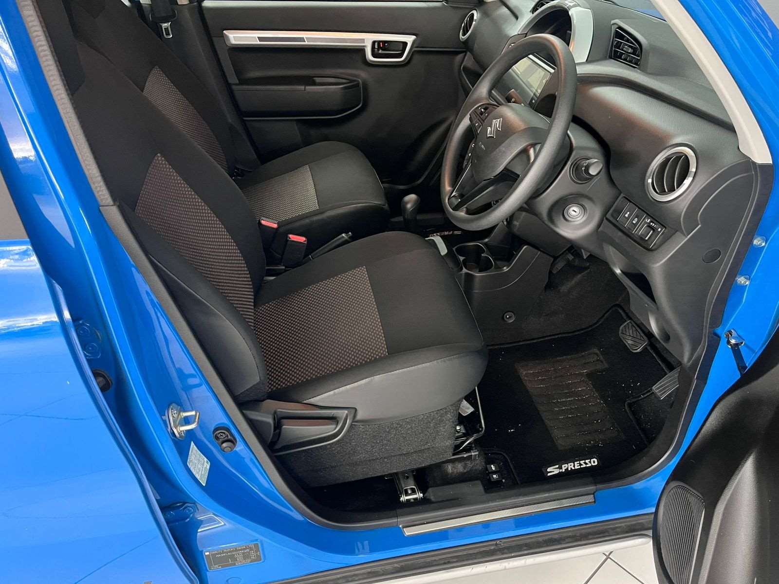 2026 Suzuki S-Presso 1.0 S-EDITION AMT MC - Image 5