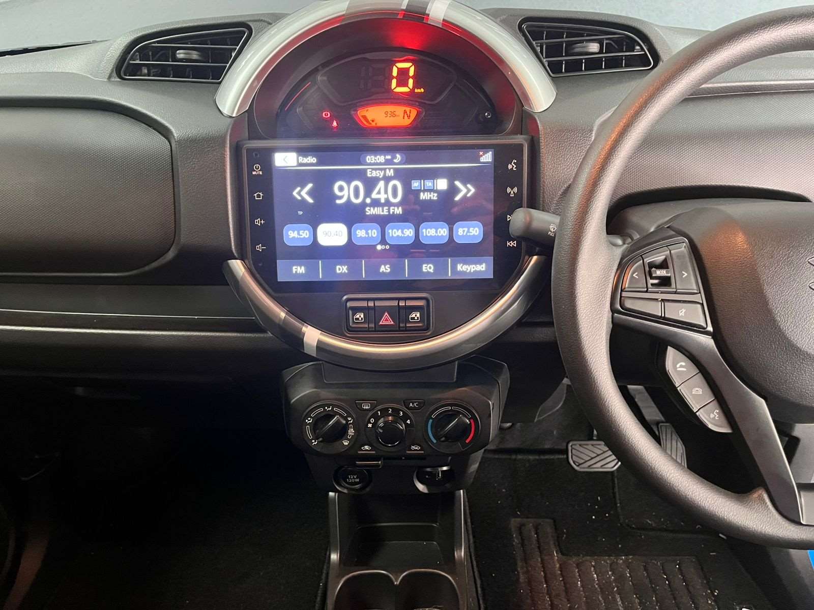 2026 Suzuki S-Presso 1.0 S-EDITION AMT MC - Image 7