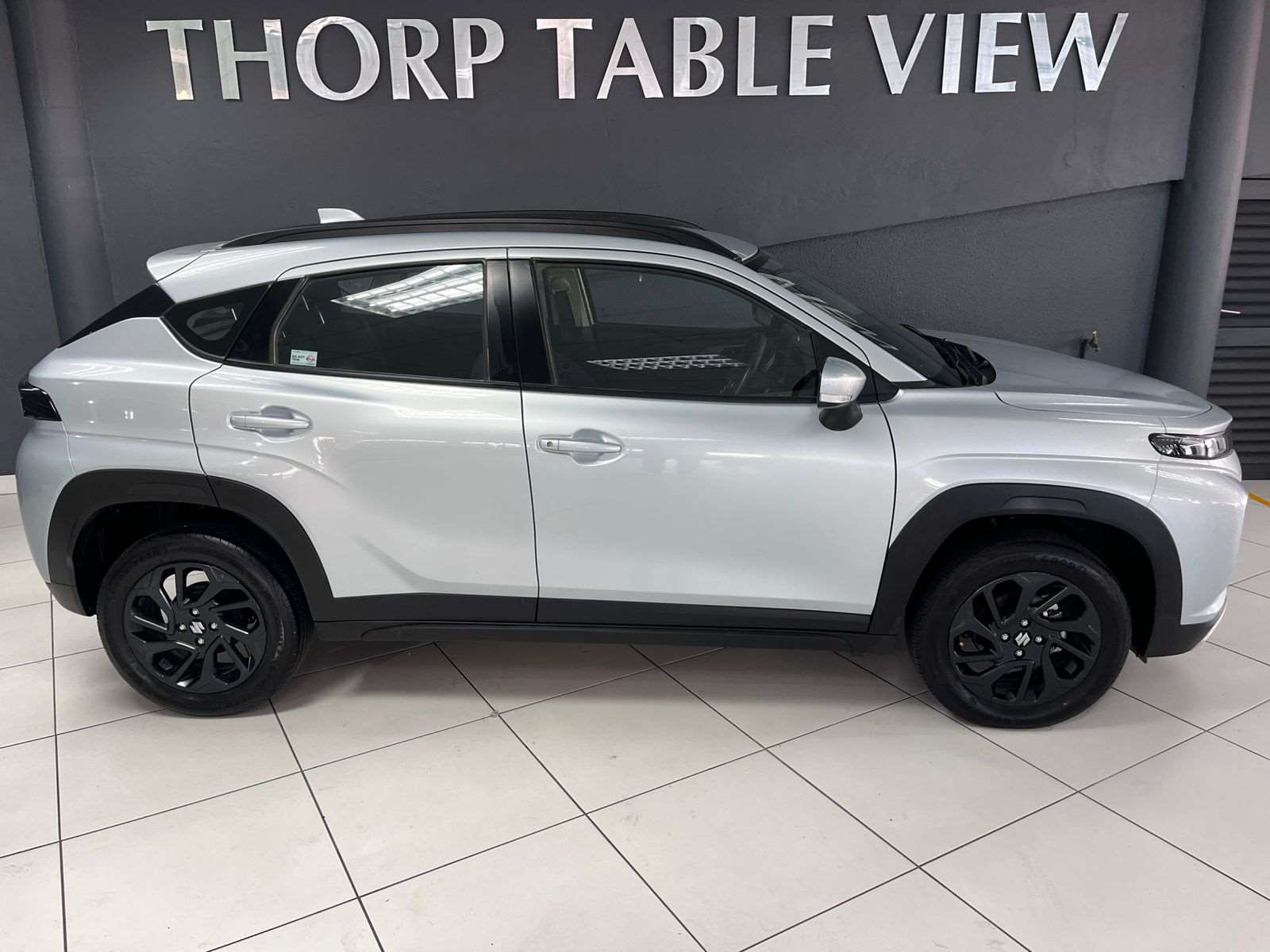 2026 Suzuki Fronx 1.5 GL 4AT - Image 2
