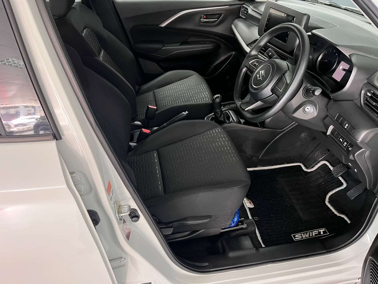 2026 Suzuki Swift 1.2 GL+ 5MT New - Image 6
