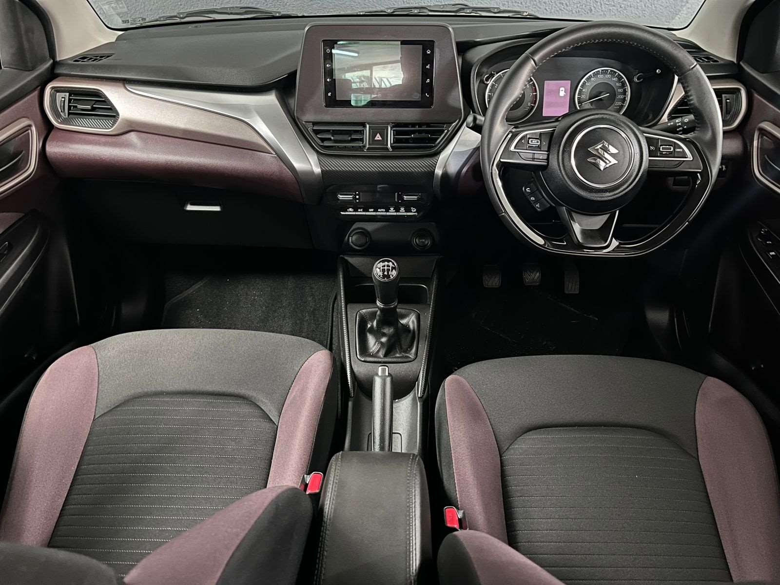 2025 Suzuki Fronx 1.5 GL MT - Image 3
