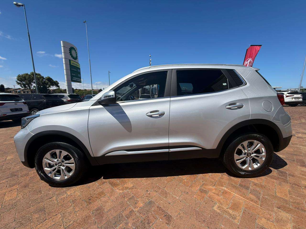 2025 Chery Tiggo 4 Pro 1.5 MT LiT MY23 - Image 2