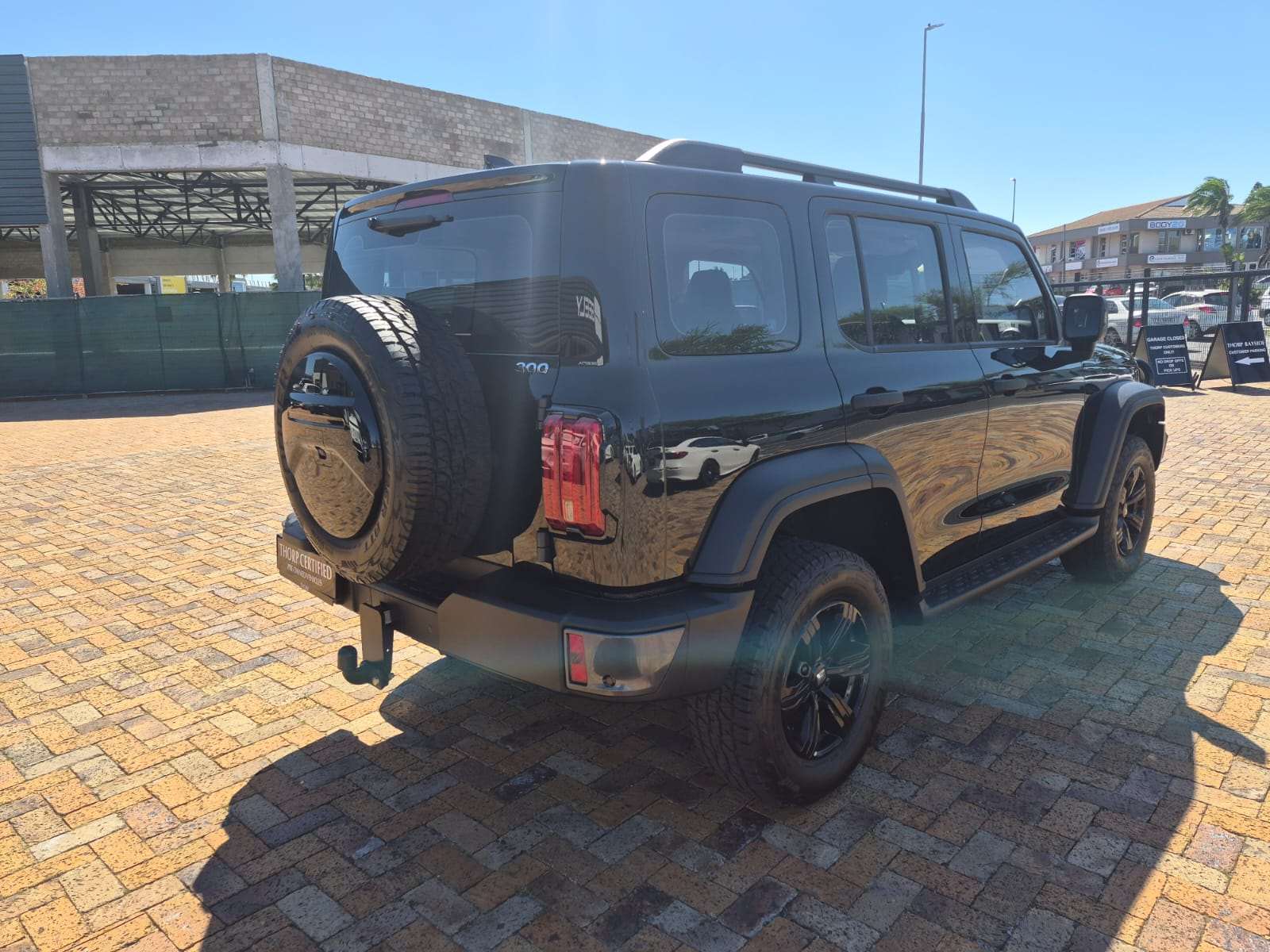 2026 GWM Tank 300 2.4TD S-LUXURY 4X4 AT - Image 8