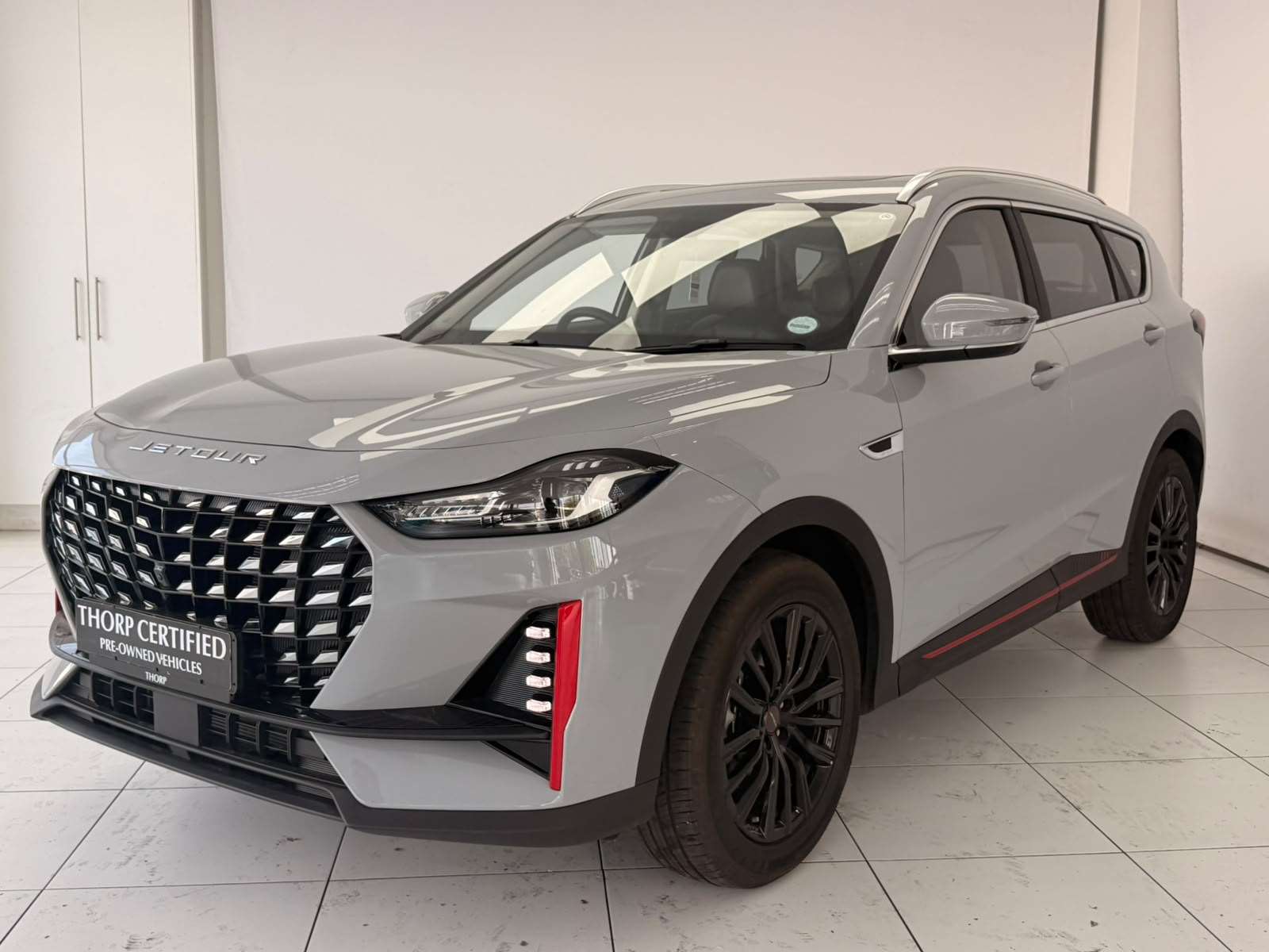 2026 Jetour X70 Plus Deluxe 1.5T 6DCT - Image 3