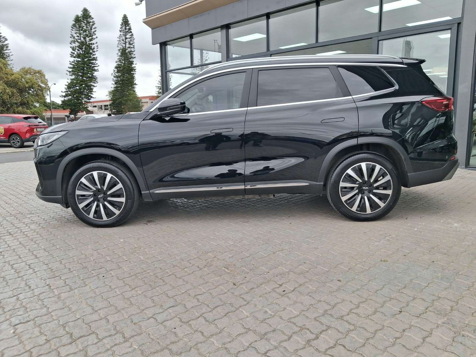 2026 Chery Tiggo 8 Pro CSH Apex PHEV - Image 4