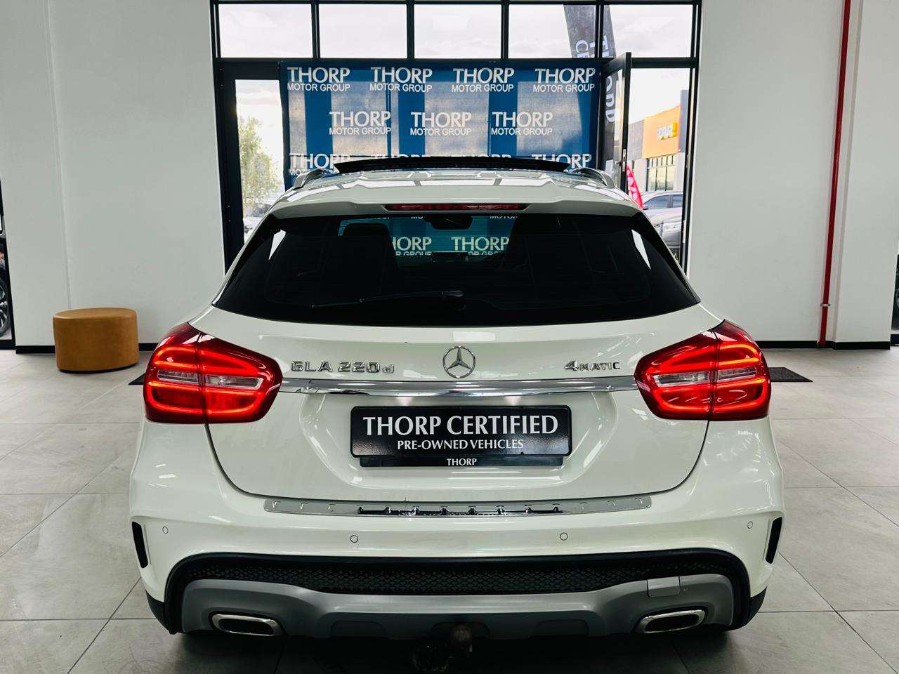 2016 Mercedes-Benz GLA CDI A/T 4 Matic - Image 5