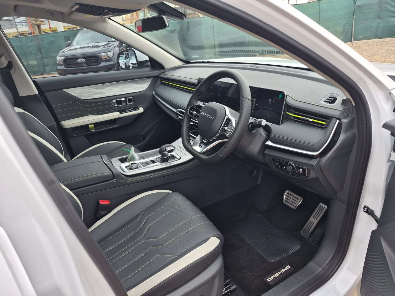 2026 Jetour Dashing Deluxe 1.5T 6DCT - Image 13