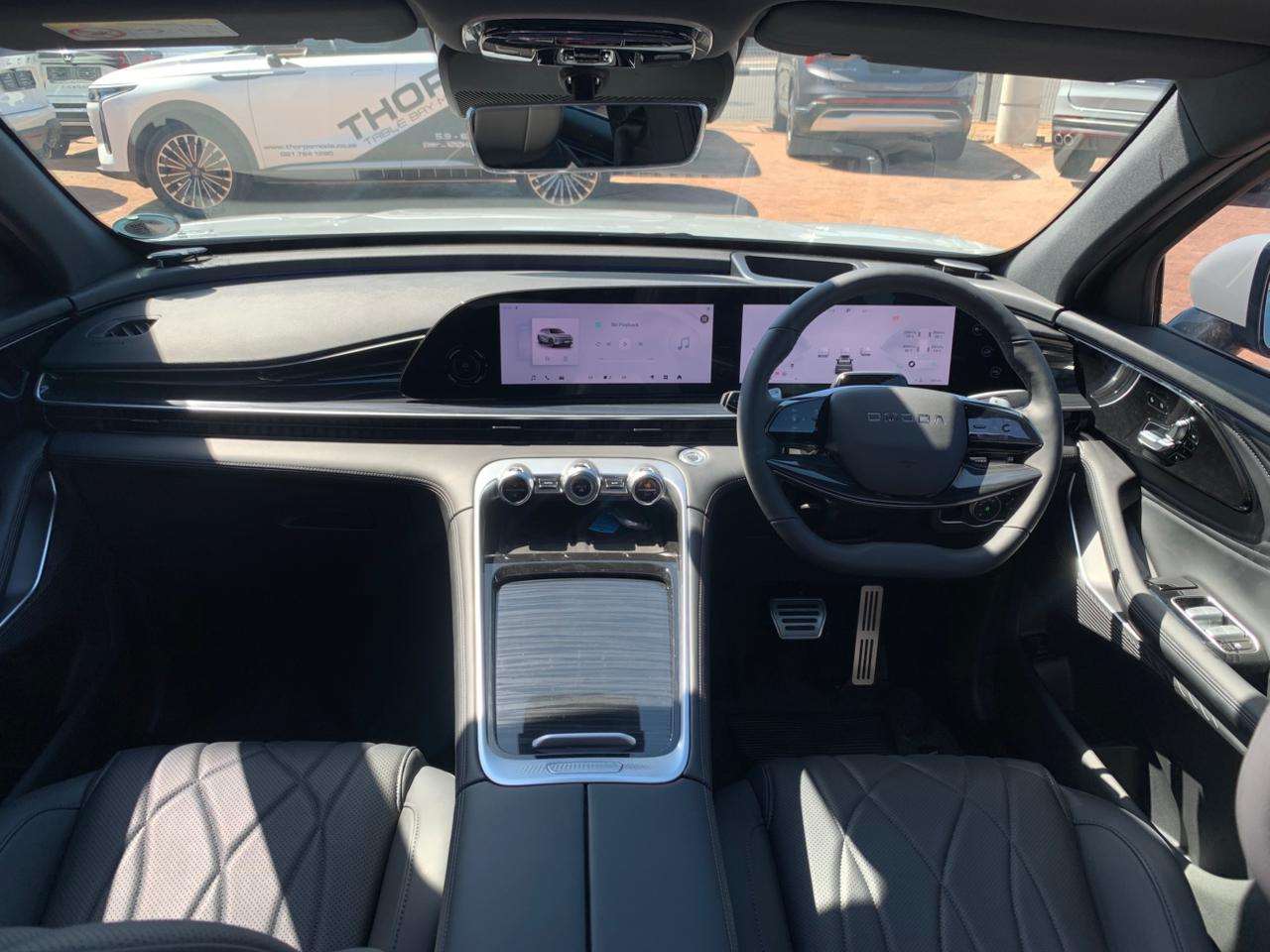 2025 OMODA C9 Inspire 2WD - Image 4