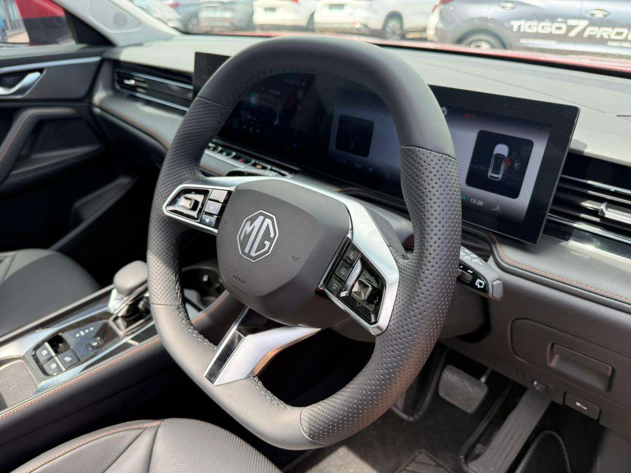 2026 MG HS Luxury 2.0 A/T - Image 11