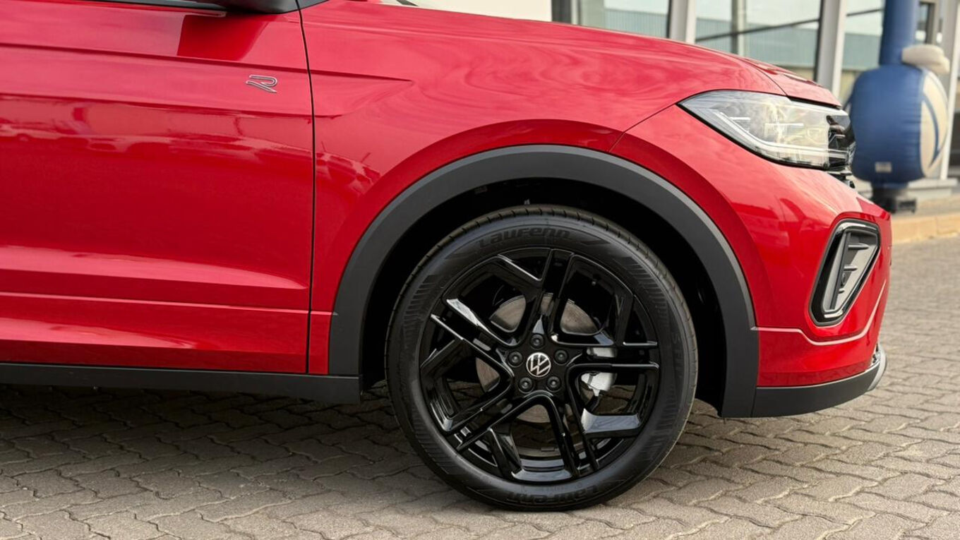 2026 VOLKSWAGEN T-CROSS 1.0TSI R-Line — photo 13