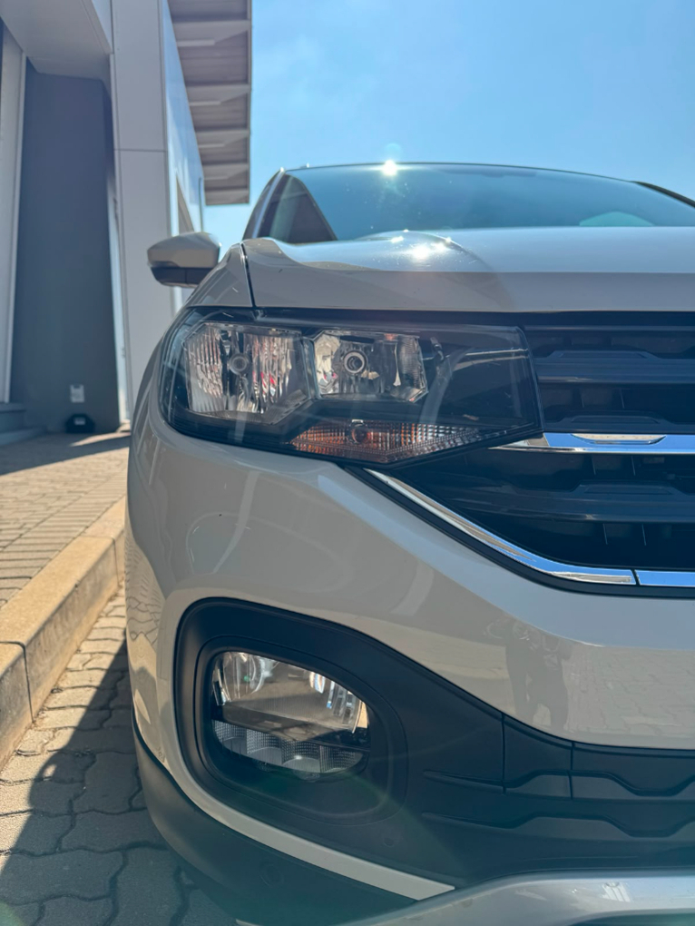 2022 VOLKSWAGEN T-CROSS 1.0TSI 70kW Comfortline image 11