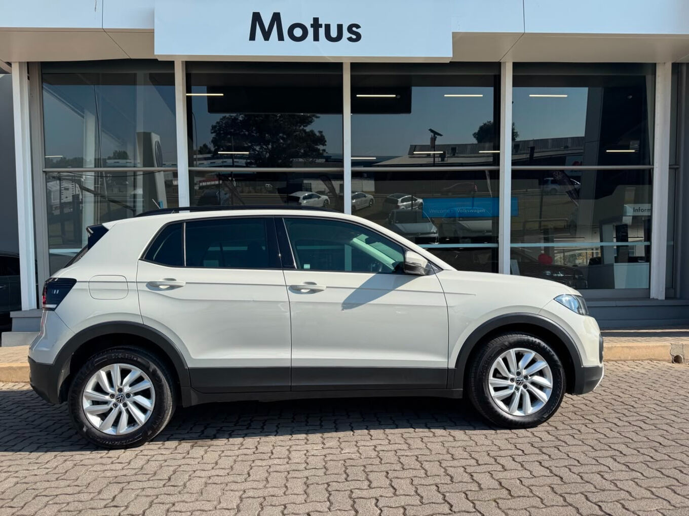 2022 VOLKSWAGEN T-CROSS 1.0TSI 70kW Comfortline image 8
