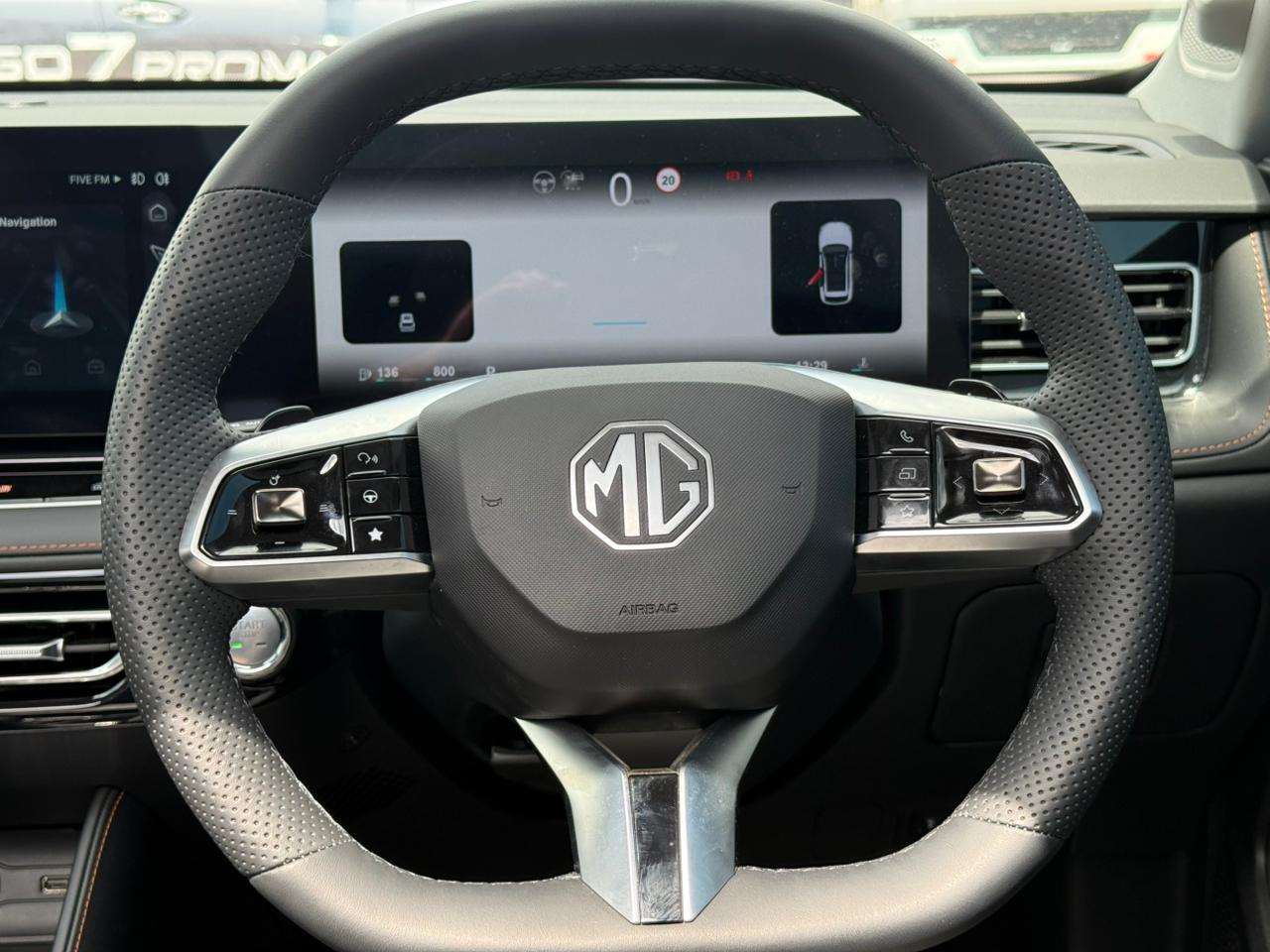 2026 MG HS 2.0T LUXURY A/T - Image 15