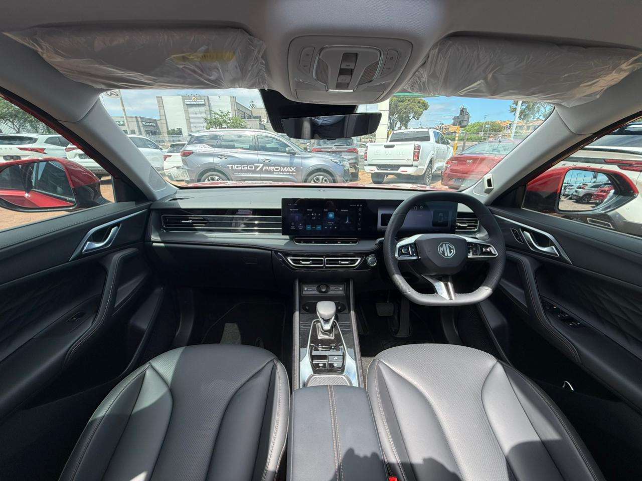 2026 MG HS 2.0T LUXURY A/T - Image 16
