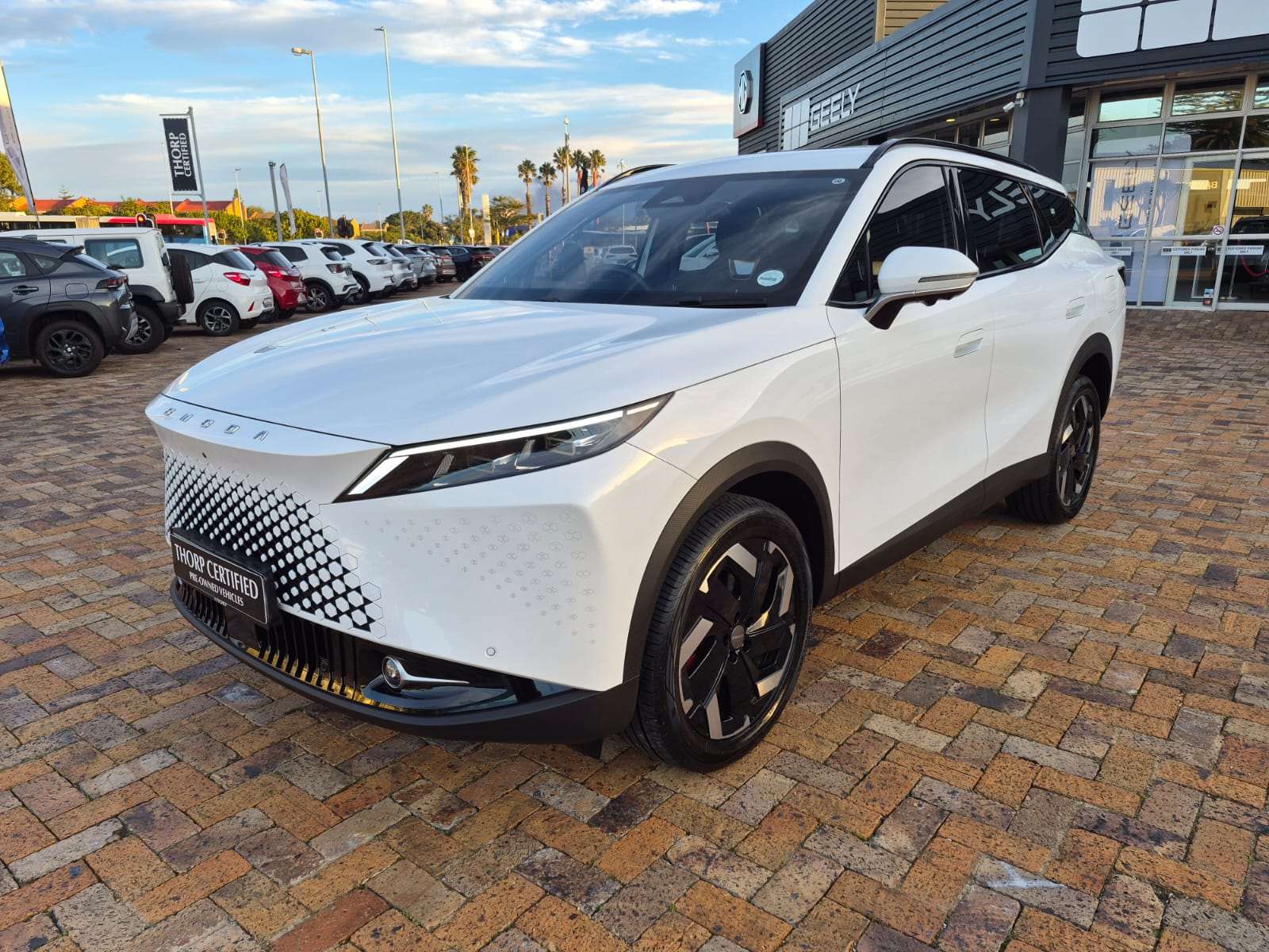 2025 OMODA C7 C7 1.6T ELEGANCE - Image 3