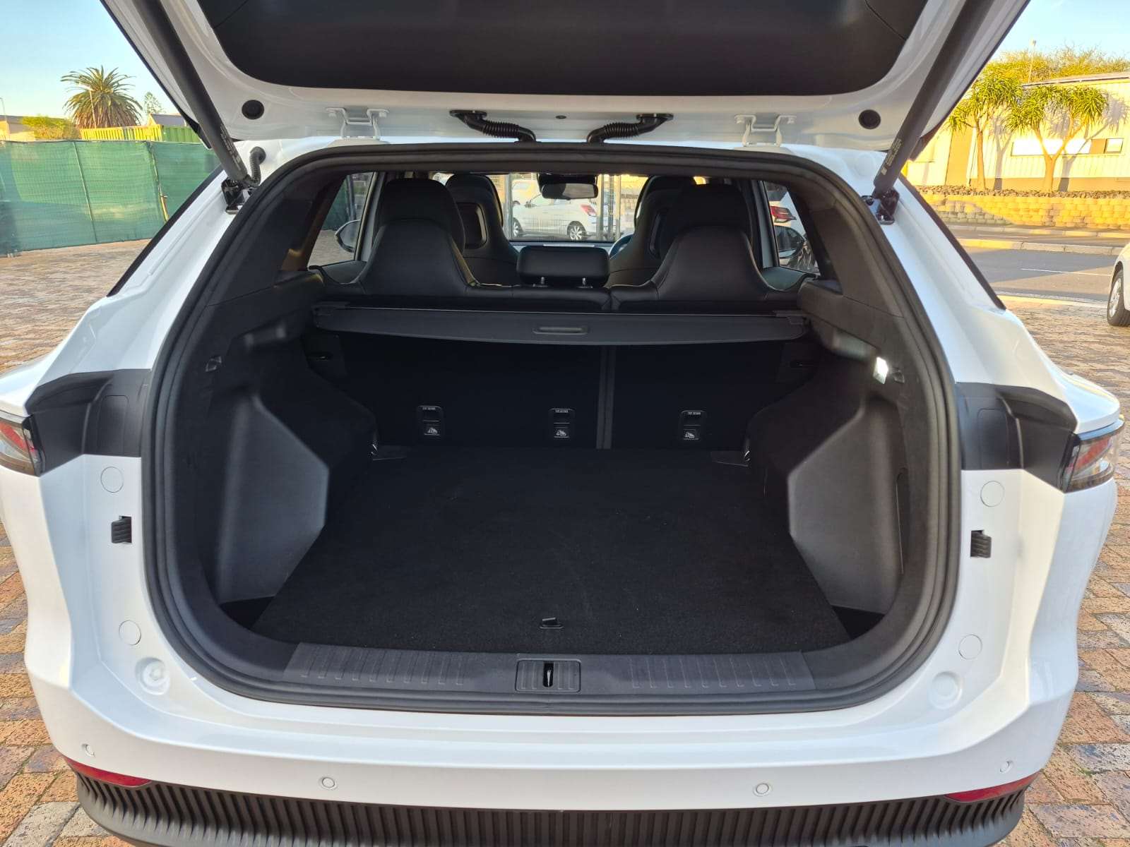 2025 OMODA C7 C7 1.6T ELEGANCE - Image 9