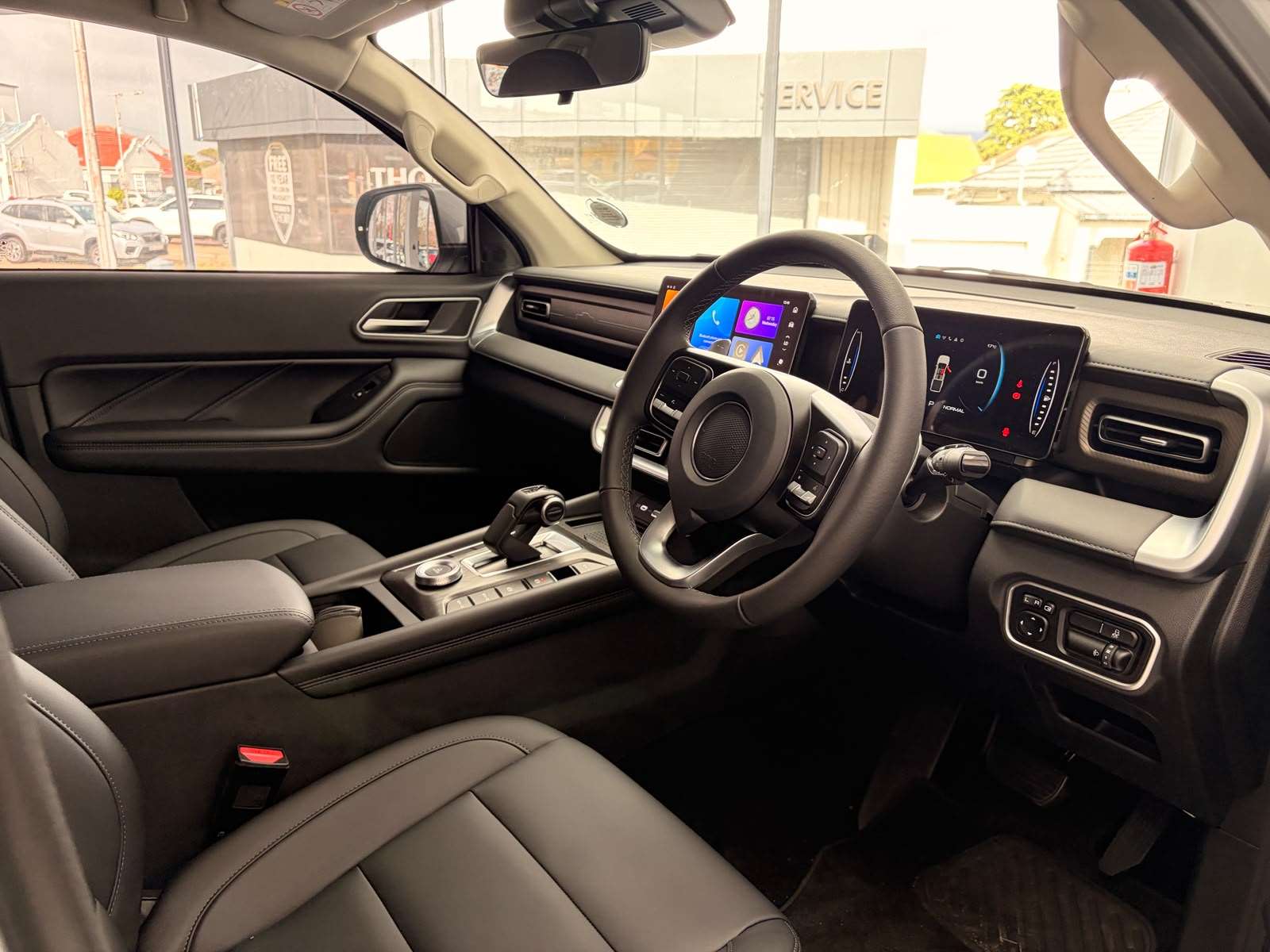 2026 GWM P300 D-Cab 2.4TD LS 4X2 AT - Image 9