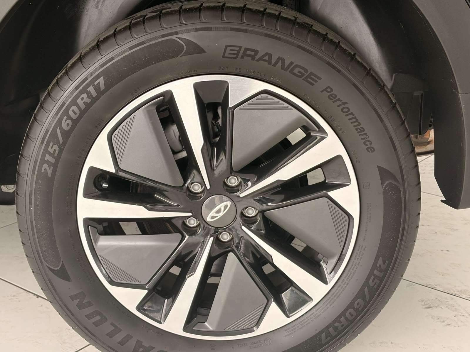 2026 Chery Tiggo Cross Comfort HEV DHT - Image 16