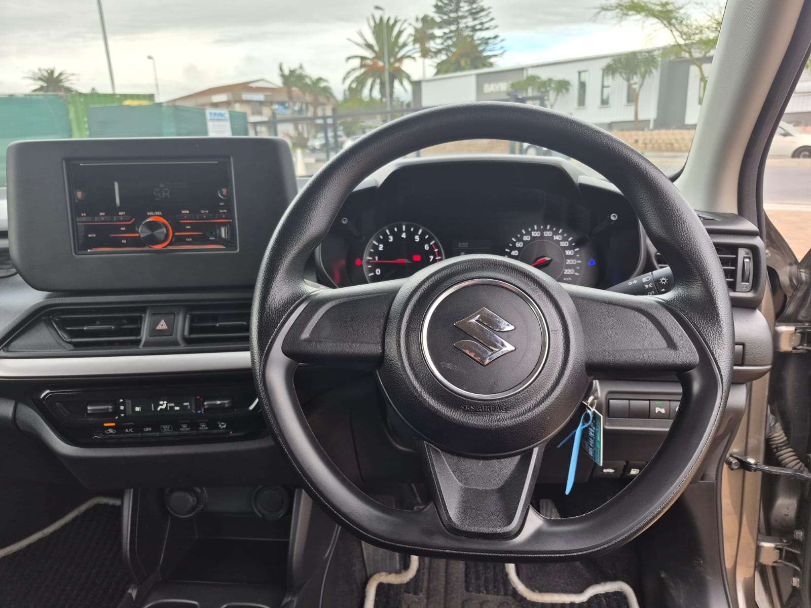 2025 Suzuki Swift 1.2 GL MT - Image 12