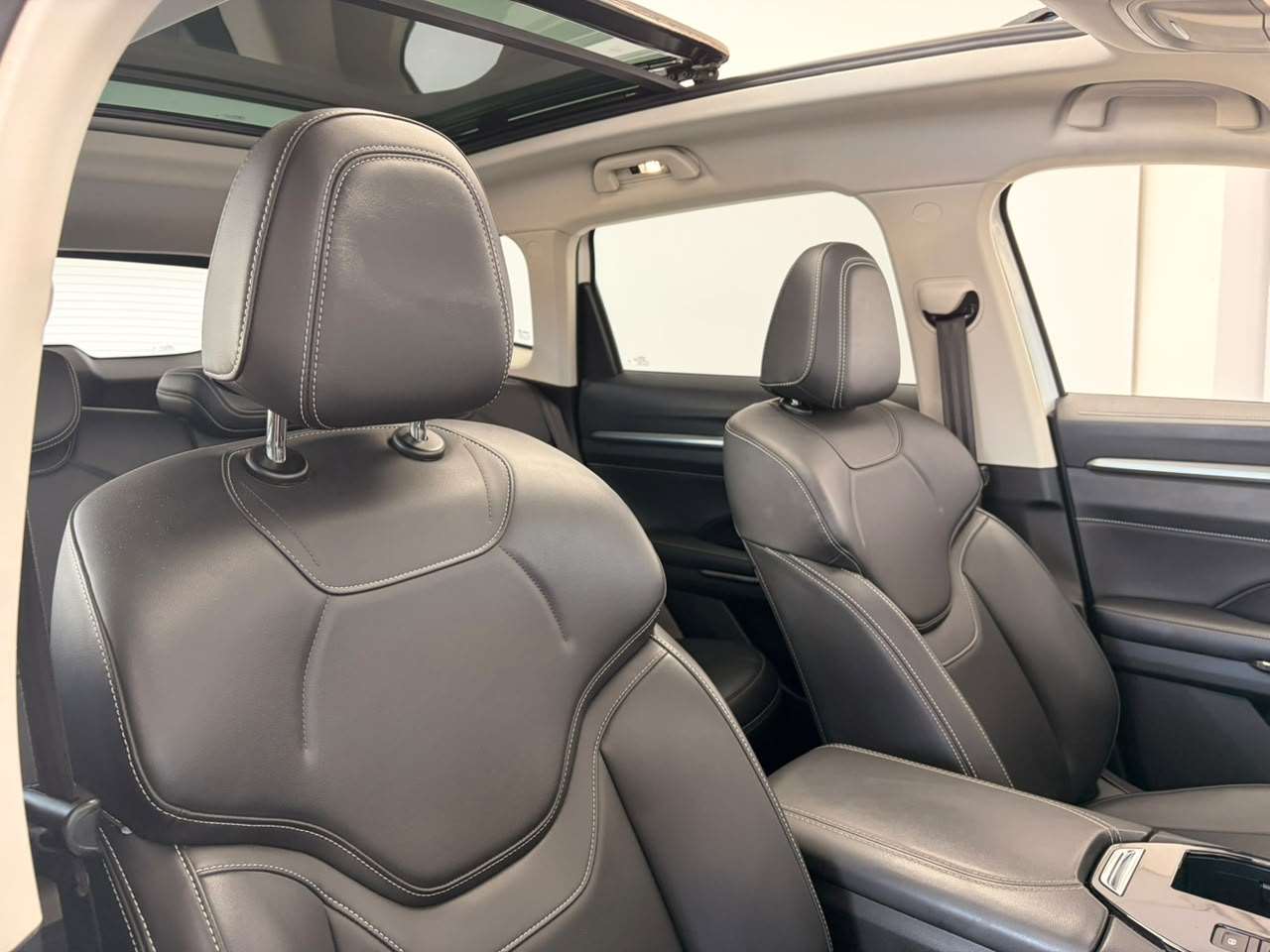 2023 Haval H6 2.0T 7DCT Luxury 4WD - Image 11