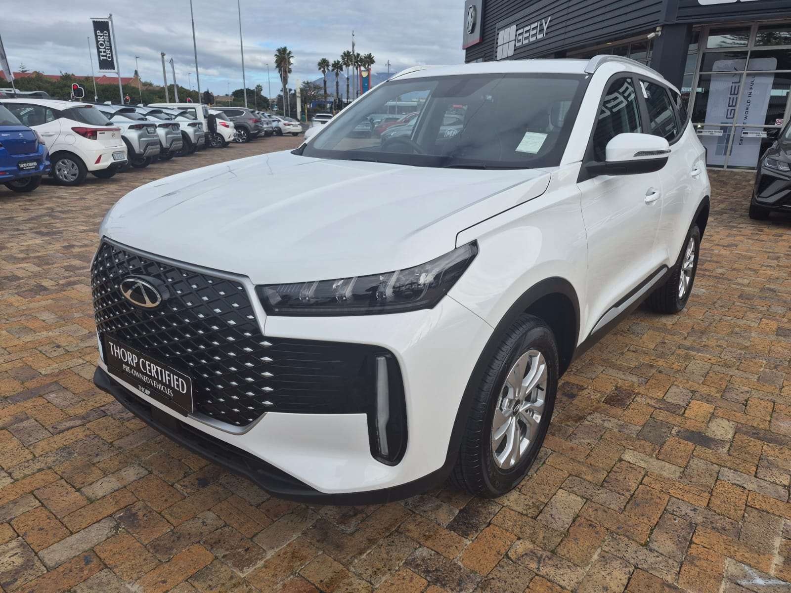 2026 Chery Tiggo Cross LIT CVT - Image 3