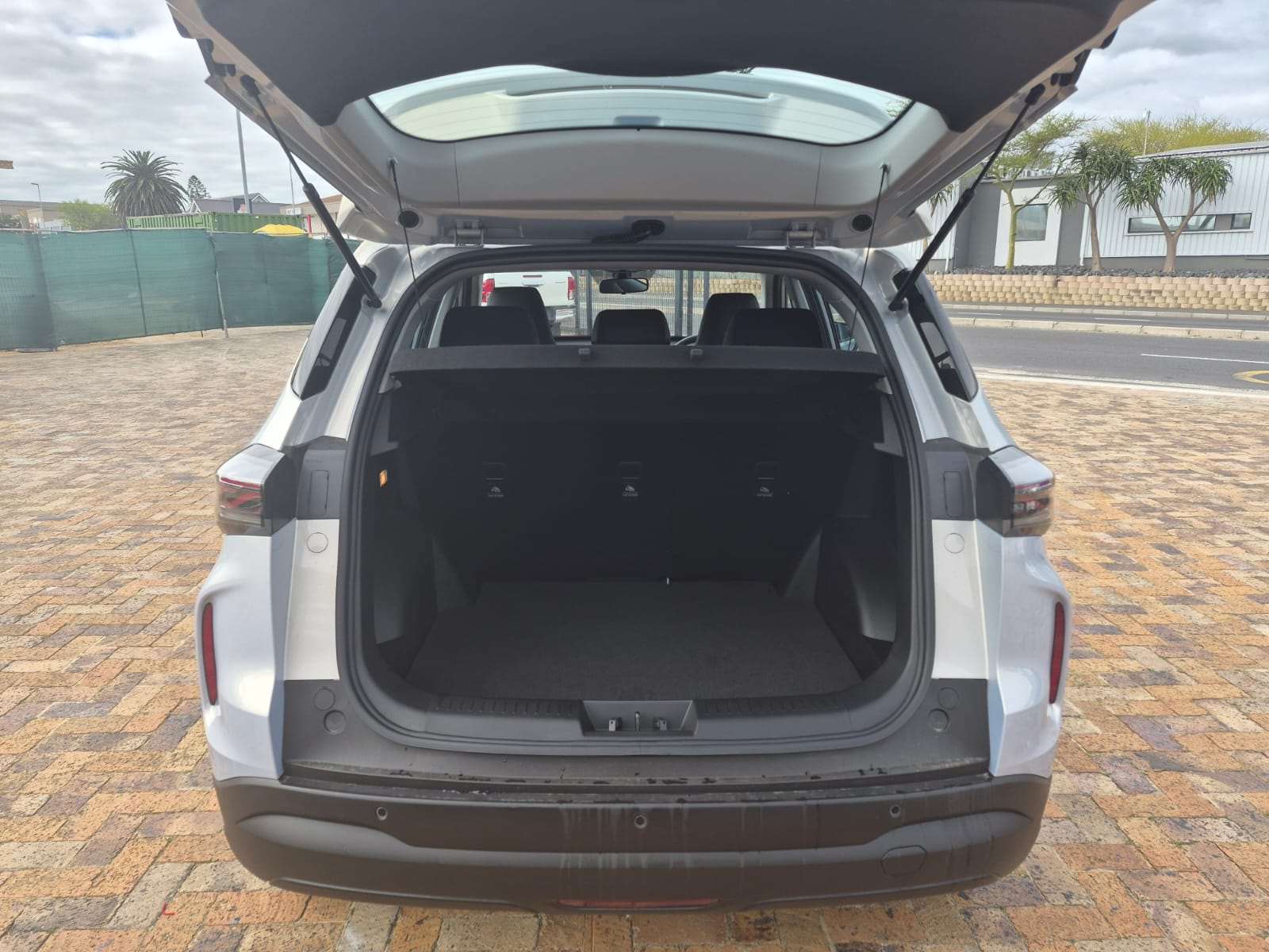 2026 Chery Tiggo Cross LIT CVT - Image 9
