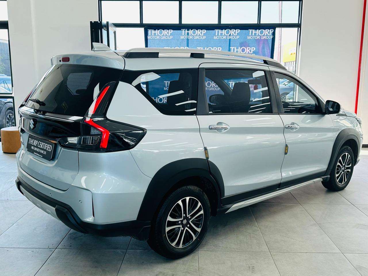 2023 Suzuki XL6 1.5 GL 5MT - Image 4
