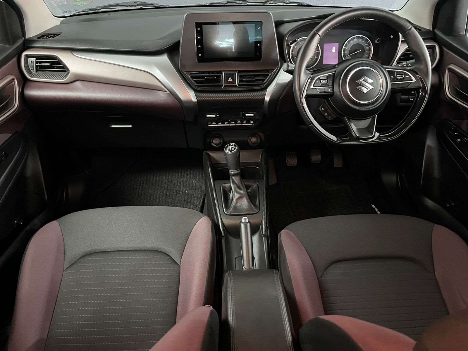 2025 Suzuki Fronx 1.5 GL 5MT - Image 4